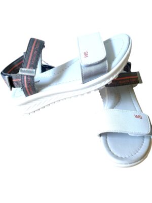 R539951146 Weestep baltos basutes